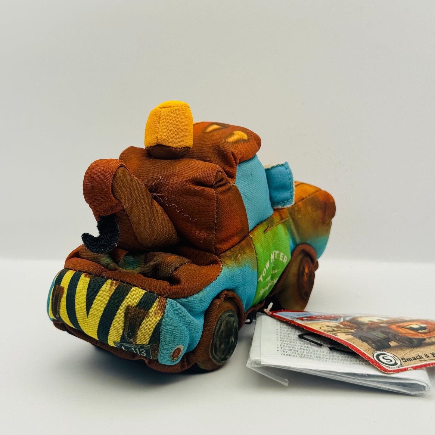 Disney Pixar Cars - SMACK & YAK PLUSH MATER - *No Sound* 2006