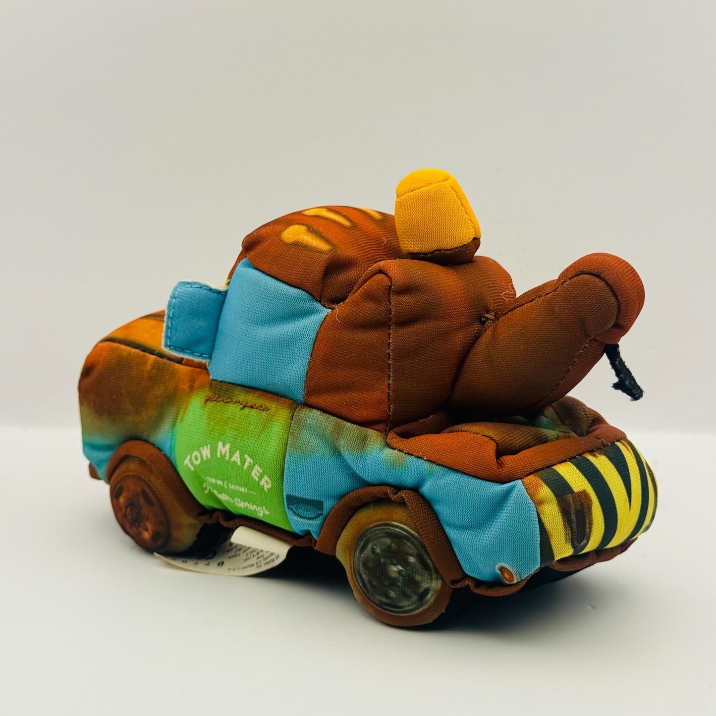 Disney Pixar Cars - SMACK & YAK PLUSH MATER - *No Sound* 2006
