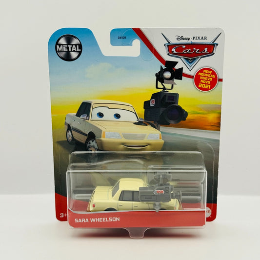 Disney Pixar Cars - SARA WHEELSON PISTON CUP CAMERA CAR 2021 - 1:55 Diecast