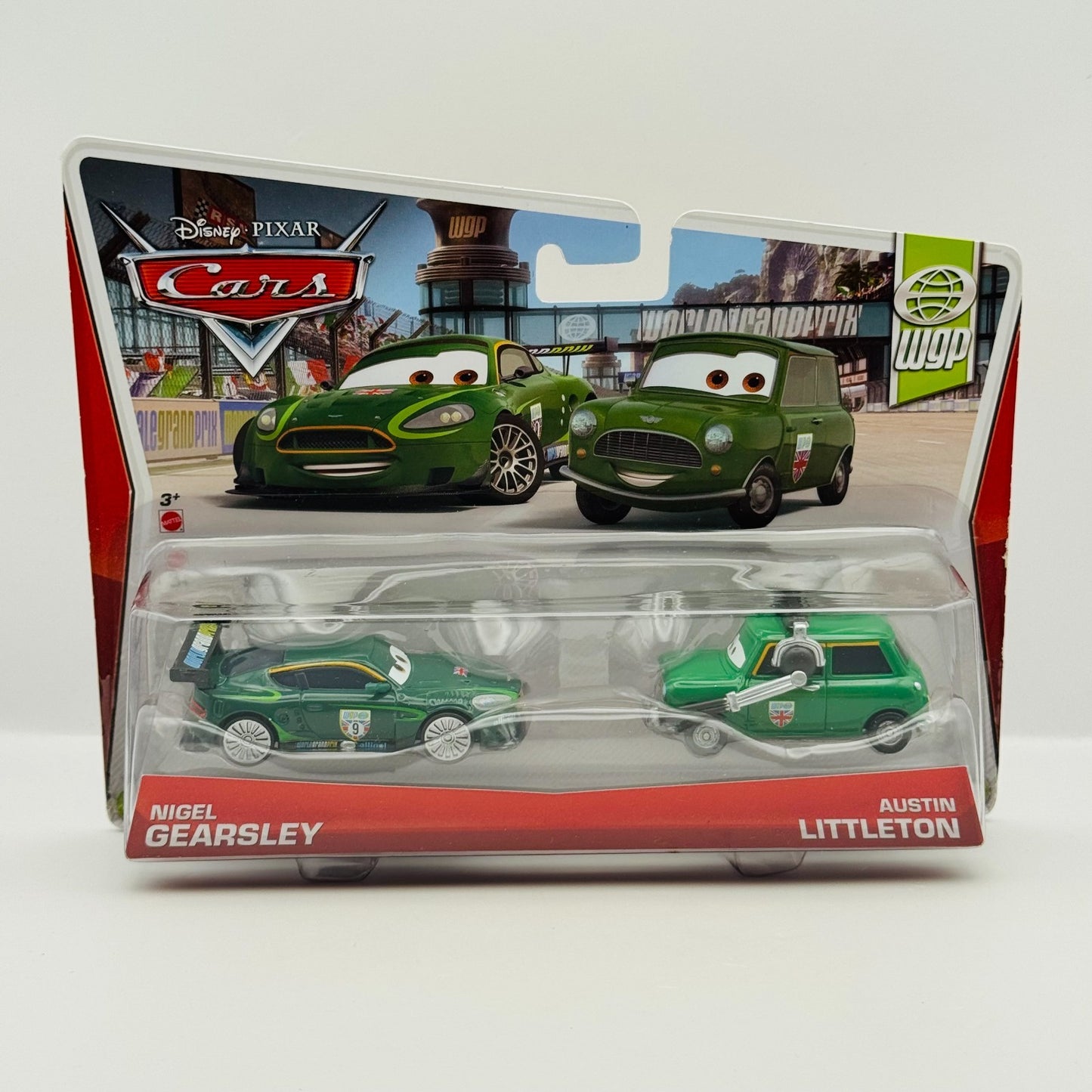 Disney Pixar Cars - NIGEL GEARSLEY & AUSTIN LITTLETON CREW CHIEF - 1:55 Diecast
