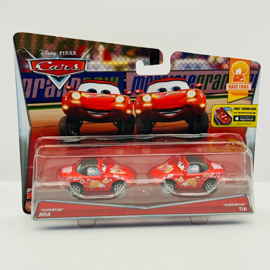 Disney Pixar Cars - RED MCQUEEN SUPERFAN MIA & TIA Race Fans 2015 - 1:55 Diecast