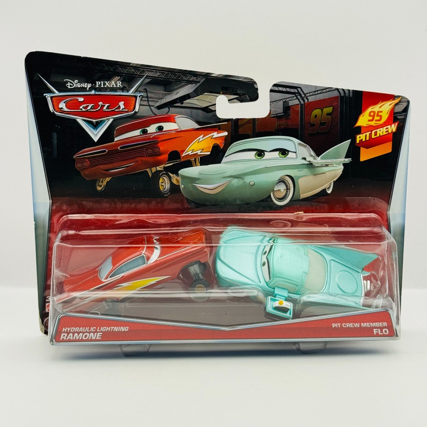 Disney Pixar Cars HYDRAULIC LIGHTNING RAMONE PIT CREW FLO WITH TRAY 1:55 Diecast
