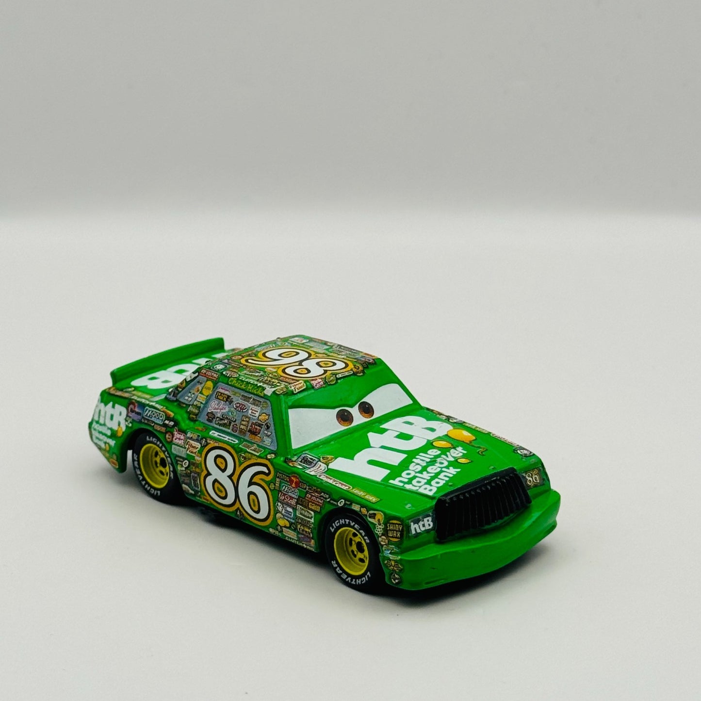 Disney Pixar Cars - CHICK HICKS HTB Piston Cup - 1:55 Diecast