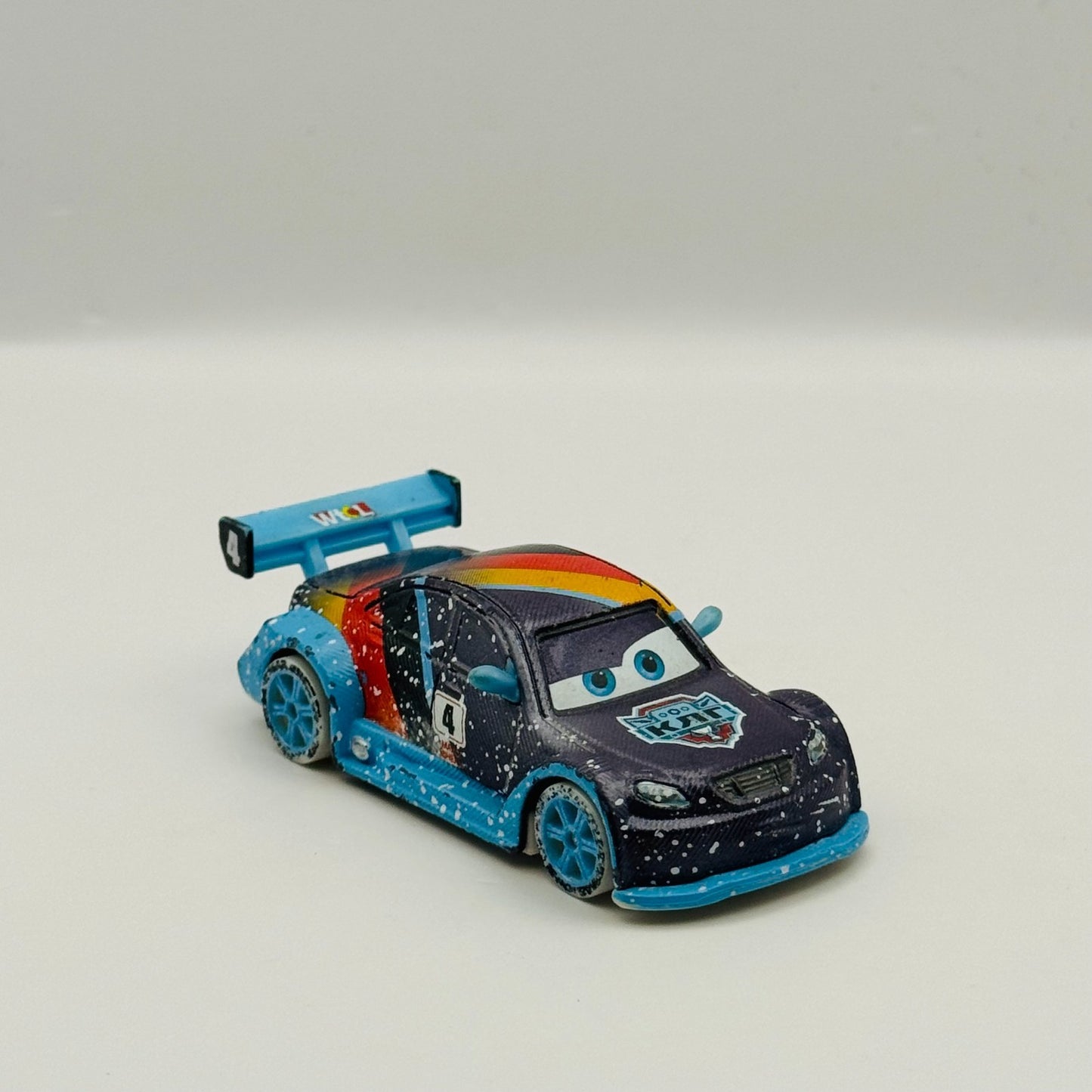 Disney Pixar Cars - ICE RACERS MAX SCHNELL WGP TROC 2015 - 1:55 Diecast
