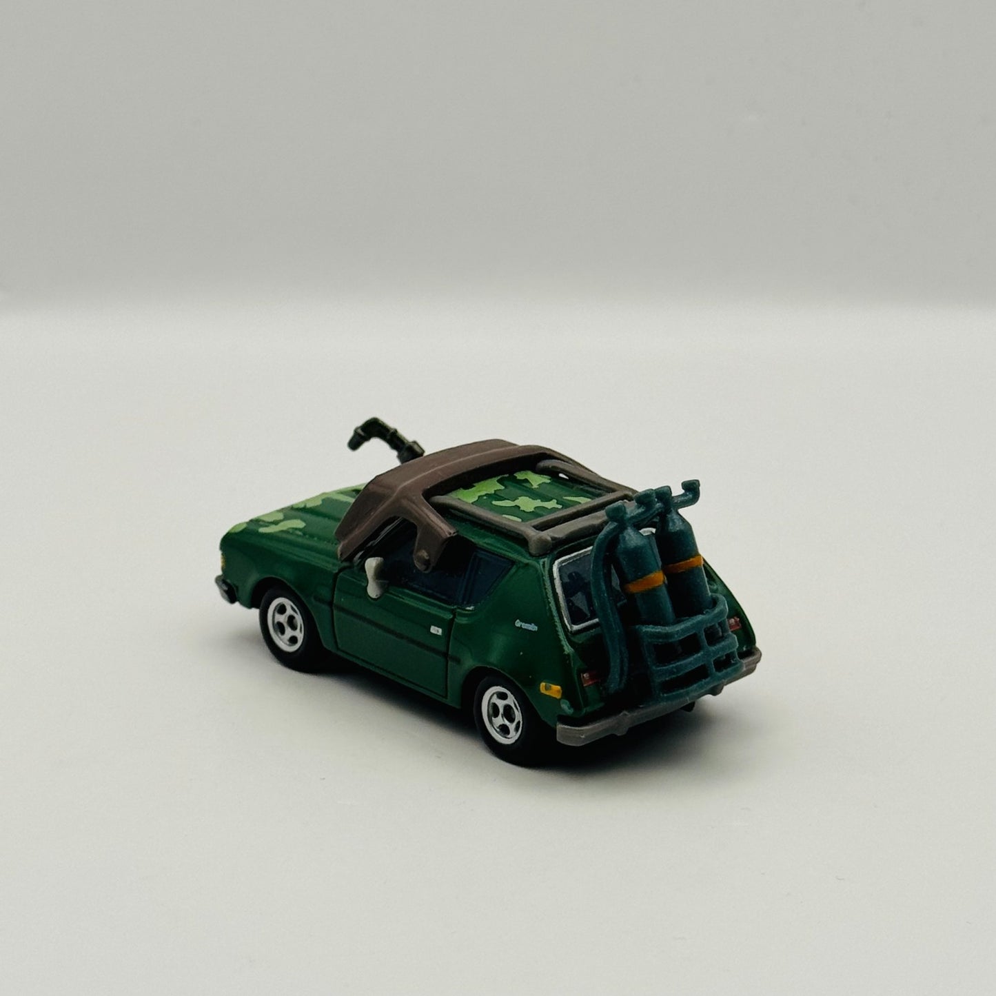 Disney Pixar Cars - STEFAN GREMSKY Oil Rig Getaway 2016 - 1:55 Diecast