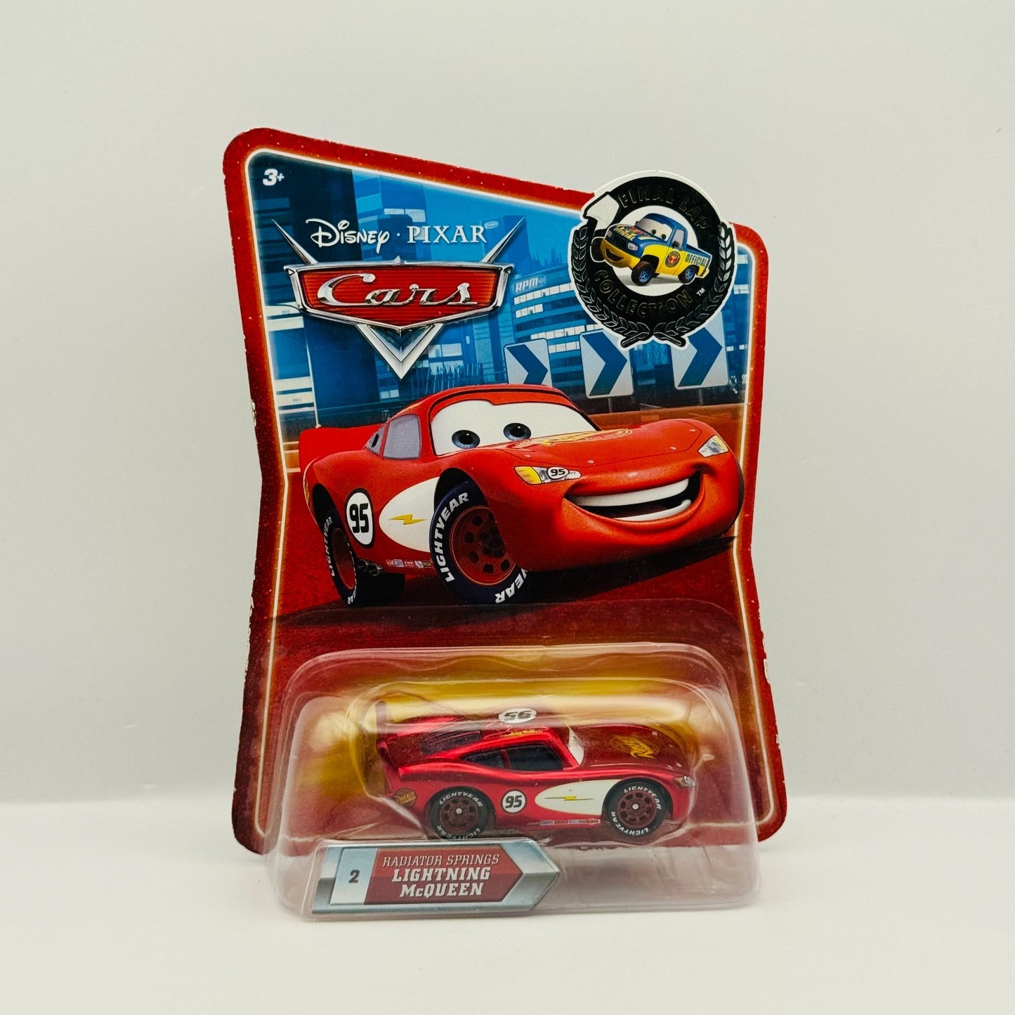 Disney Pixar Cars - RADIATOR SPRINGS MCQUEEN Final Lap 2010 - 1:55 Diecast