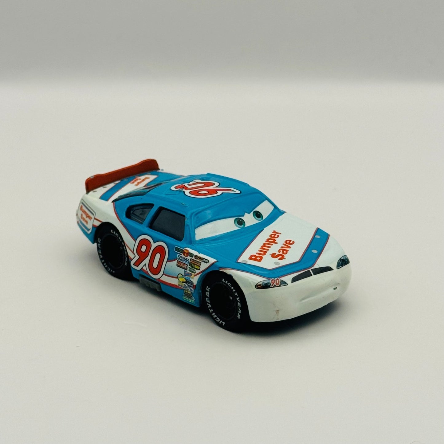 Disney Pixar Cars - BUMPER SAVE PONCHY WIPEOUT Rubber Tires 2009 - 1:55 Diecast