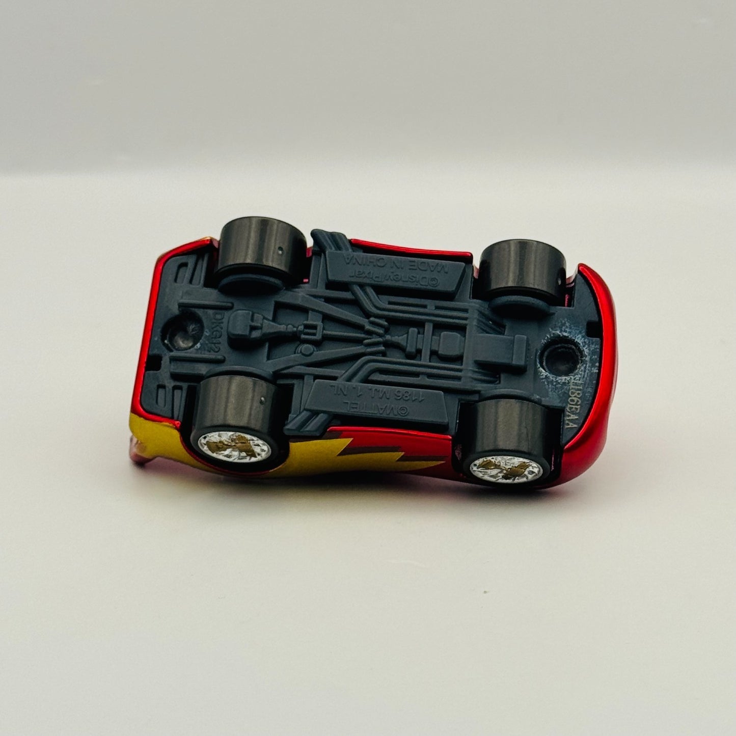 Disney Pixar Cars - BLING BLING 20th ANNIVERSARY MCQUEEN *Custom* - 1:55 Diecast