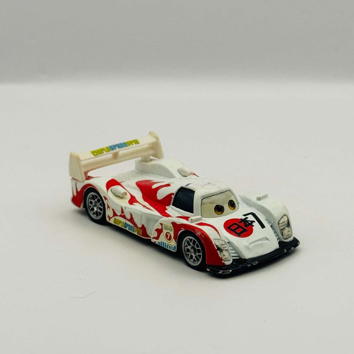 Disney Pixar Cars - SHU TODOROKI WGP Cars 2 2011 - 1:55 Diecast
