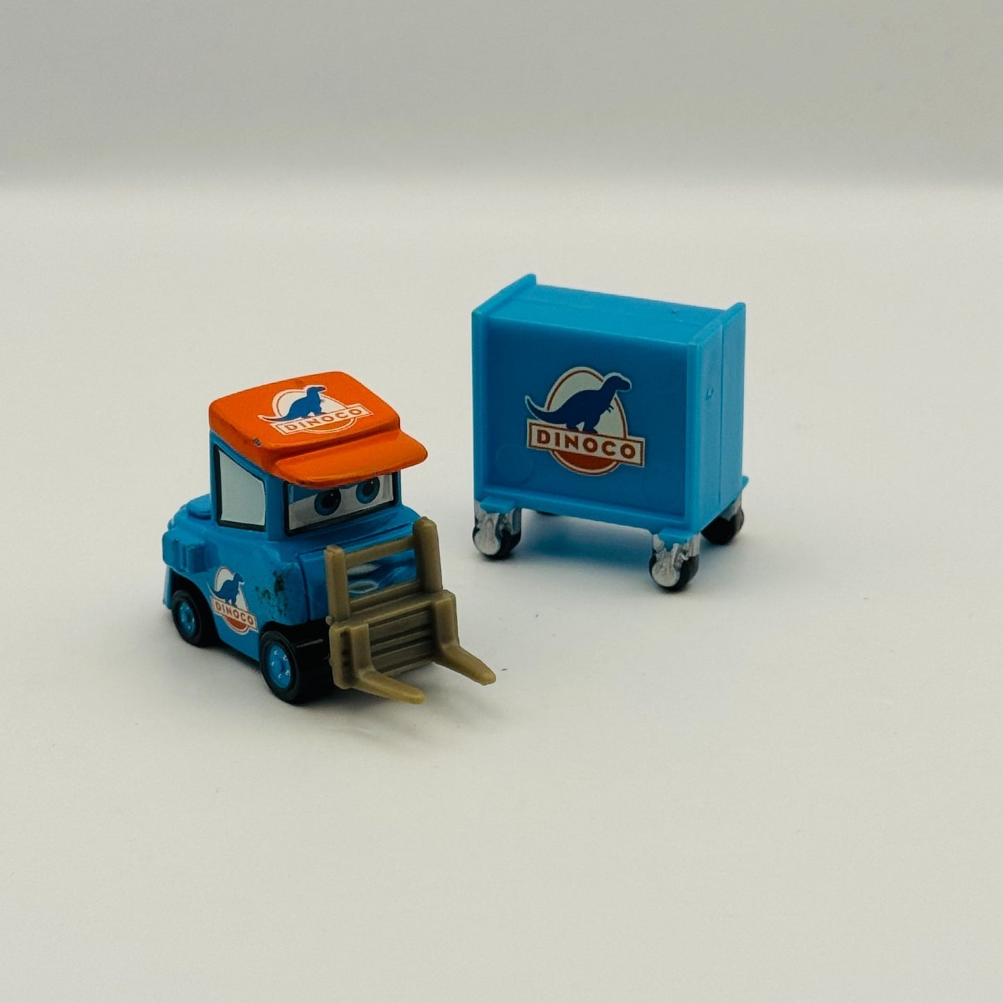 Disney Pixar Cars - LUKE PETTLEWORK DINOCO PITTY Dinoco 2015 - 1:55 Diecast