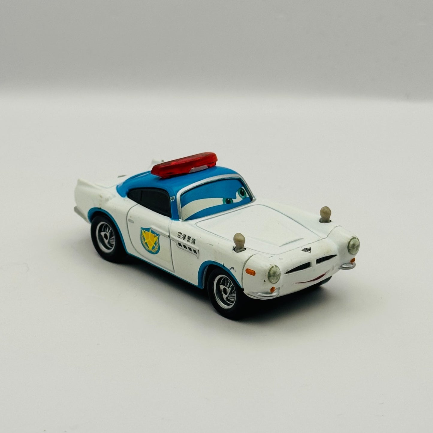 Disney Pixar Cars - SECURITY GUARD FINN Airport Adventure 2013 - 1:55 Diecast