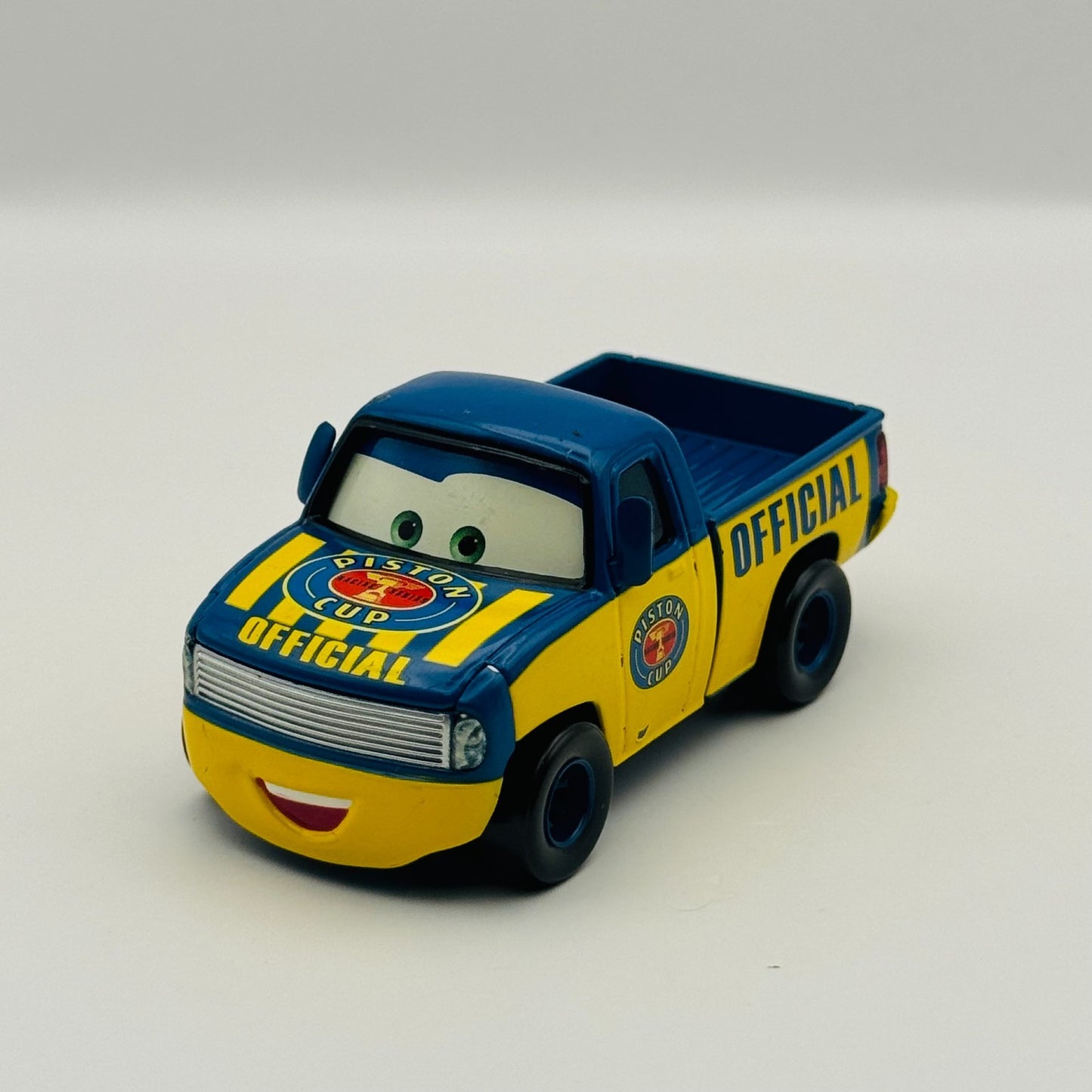 Disney Pixar Cars - DEXTER HOOVER Piston Cup 2015 - 1:55 Diecast