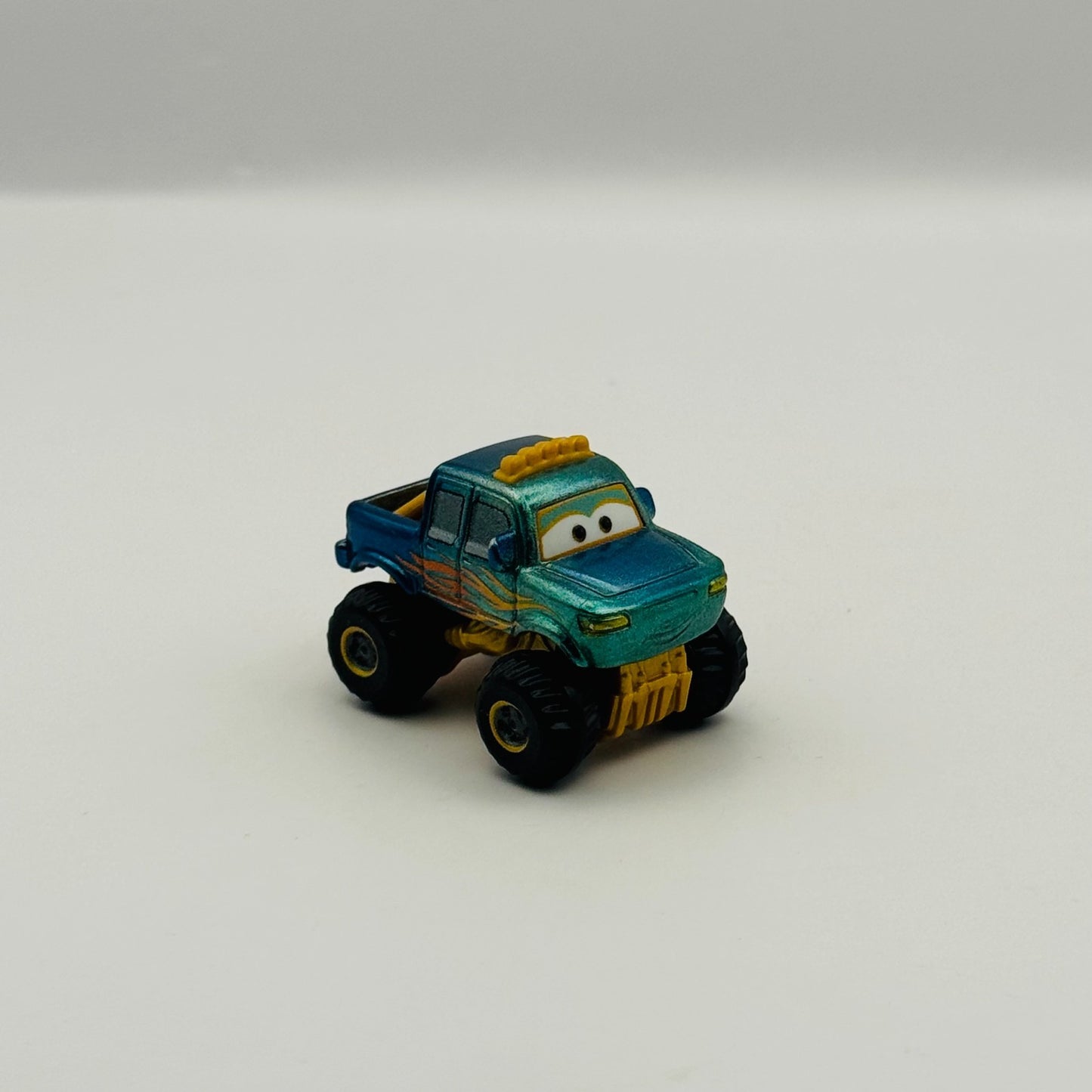 Disney Pixar Cars - Mini Racers IVY - Diecast