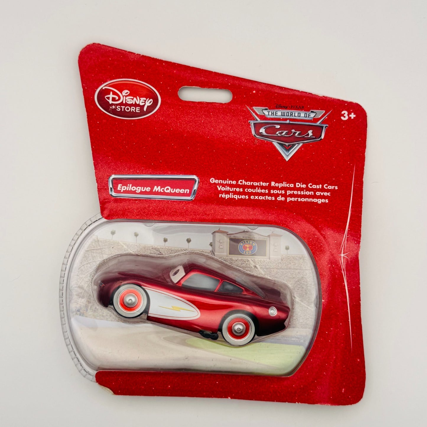 Disney Pixar Cars - CRUISIN' MCQUEEN Disney Store 2010 - 1:43 Diecast