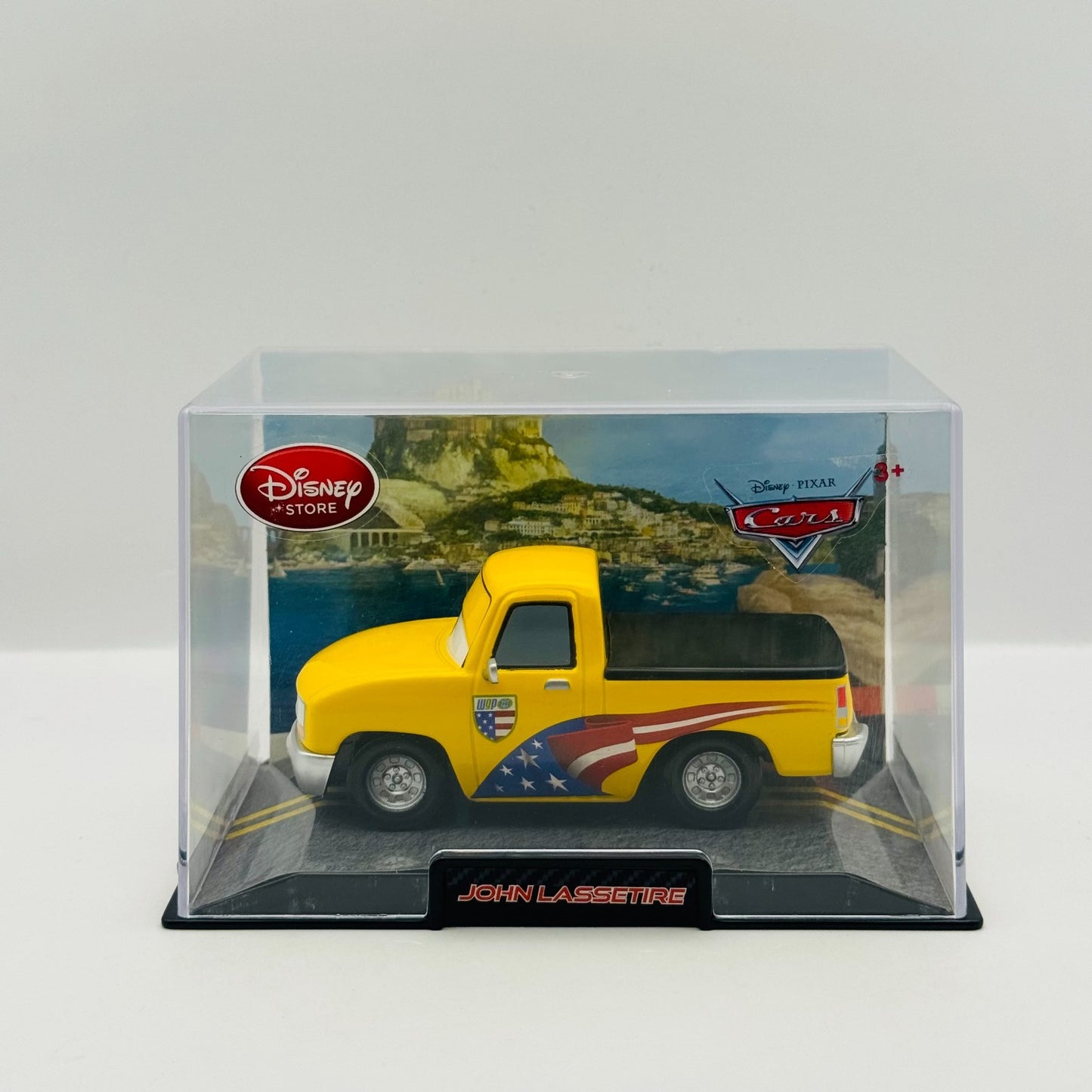 Disney Pixar Cars - JOHN LASSETIRE Disney Store - 1:43 Diecast