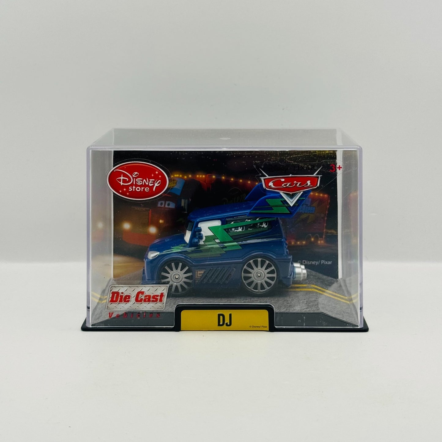Disney Pixar Cars - DJ Tuners Disney Store Case 2010 *RARE* - 1:43 Diecast