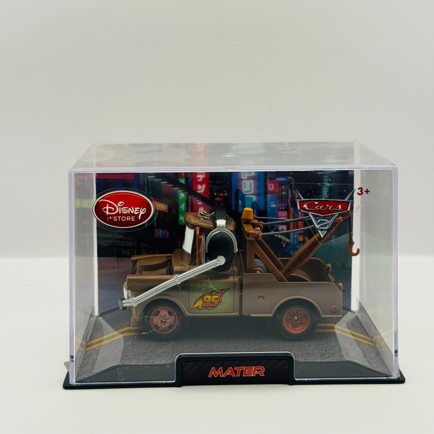 Disney Pixar Cars - MATER WITH HEADSET Disney Store - 1:43 Diecast