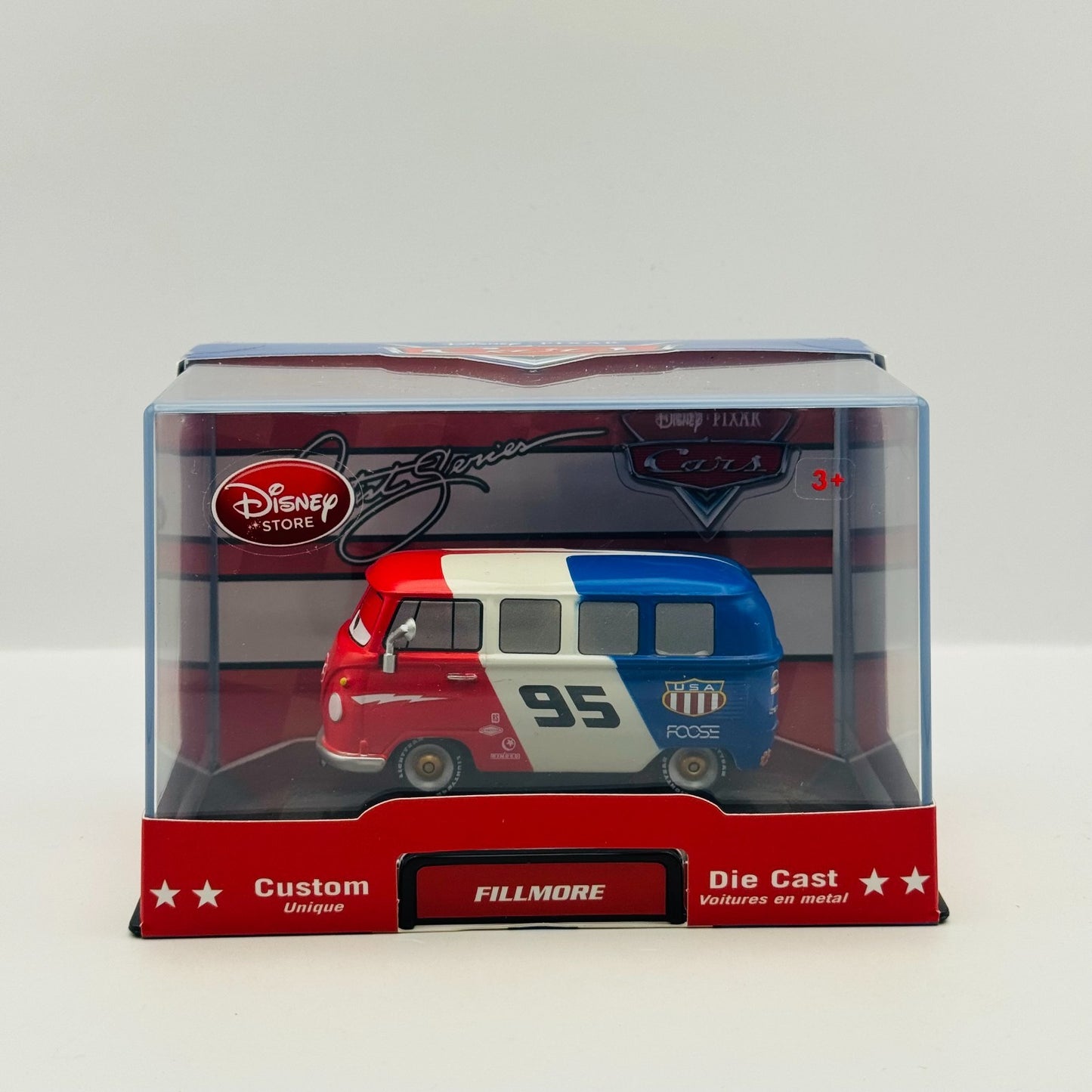 Disney Pixar Cars - ARTIST SERIES FILLMORE CHIP FOOSE Disney Store -1:43 Diecast