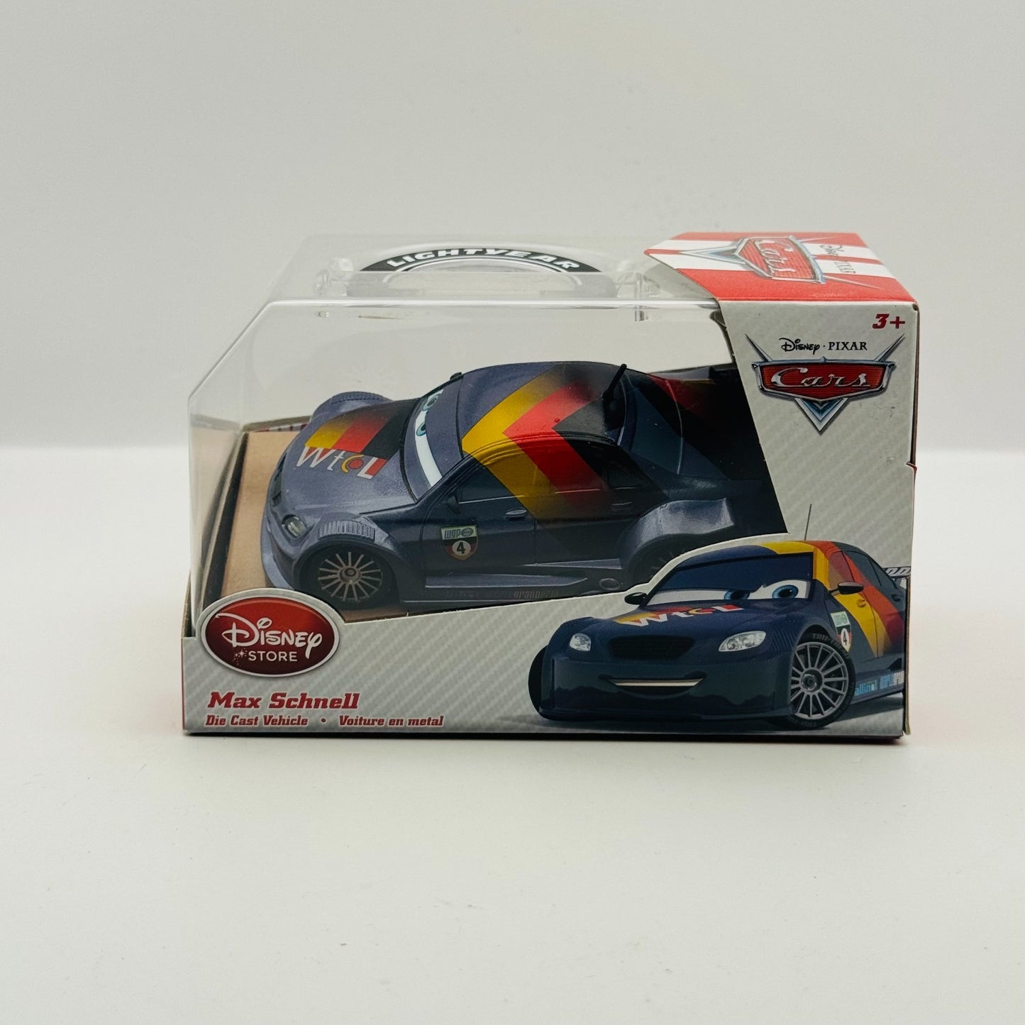 Disney Pixar Cars - MAX SCHNELL WGP Disney Store - 1:43 Diecast