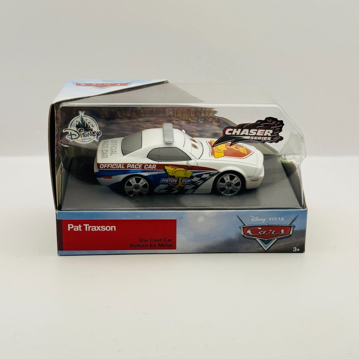 Disney Pixar Cars - PAT TRAXSON Disney Store - 1:43 Diecast
