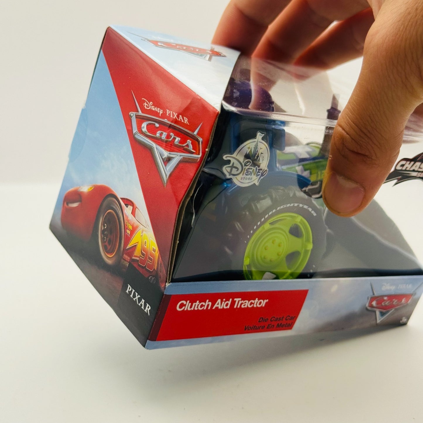 Disney Pixar Cars - CLUTCH AID RACING TRACTOR Disney Store - 1:43 Diecast