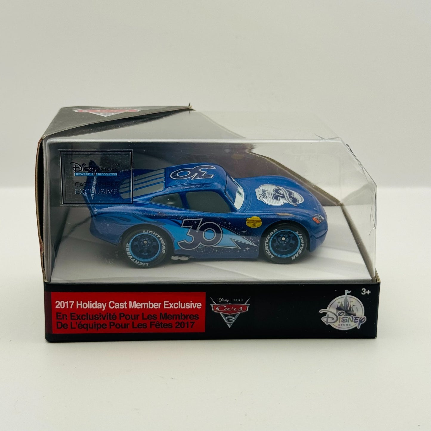 Disney Pixar Cars - 2017 HOLIDAY CAST MEMBER EXCLUSIVE Disney Store 1:43 Diecast