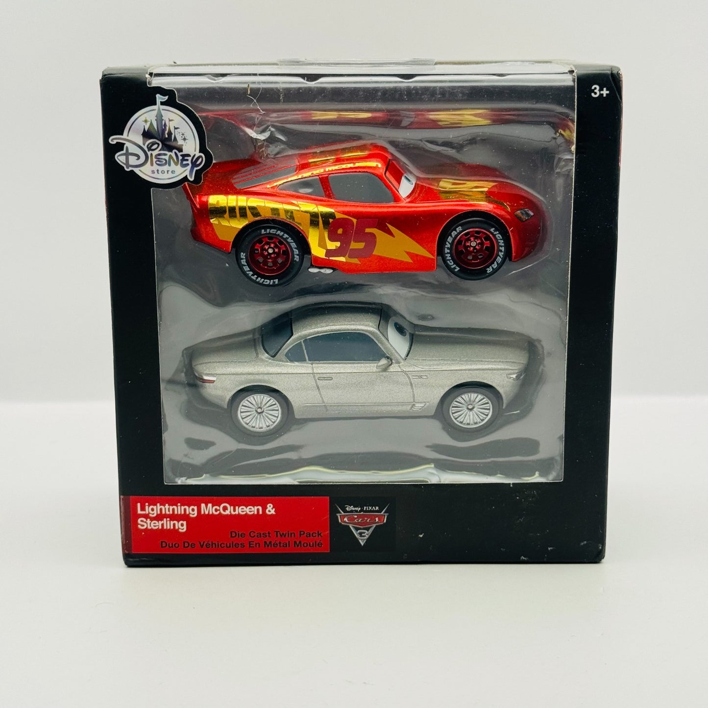 Disney Pixar Cars - RACING CENTER MCQUEEN & STERLING Disney Store - 1:43 Diecast