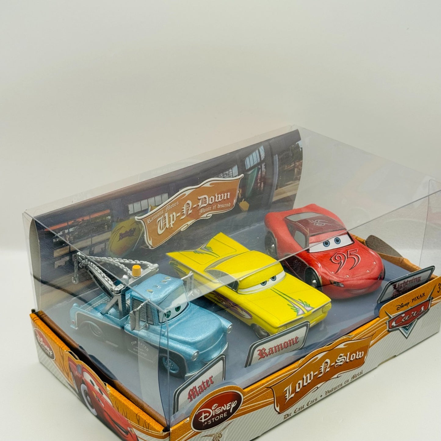 Disney Pixar Cars - LOW-N-SLOW LOW RIDER 3-PK Disney Store - 1:43 Diecast