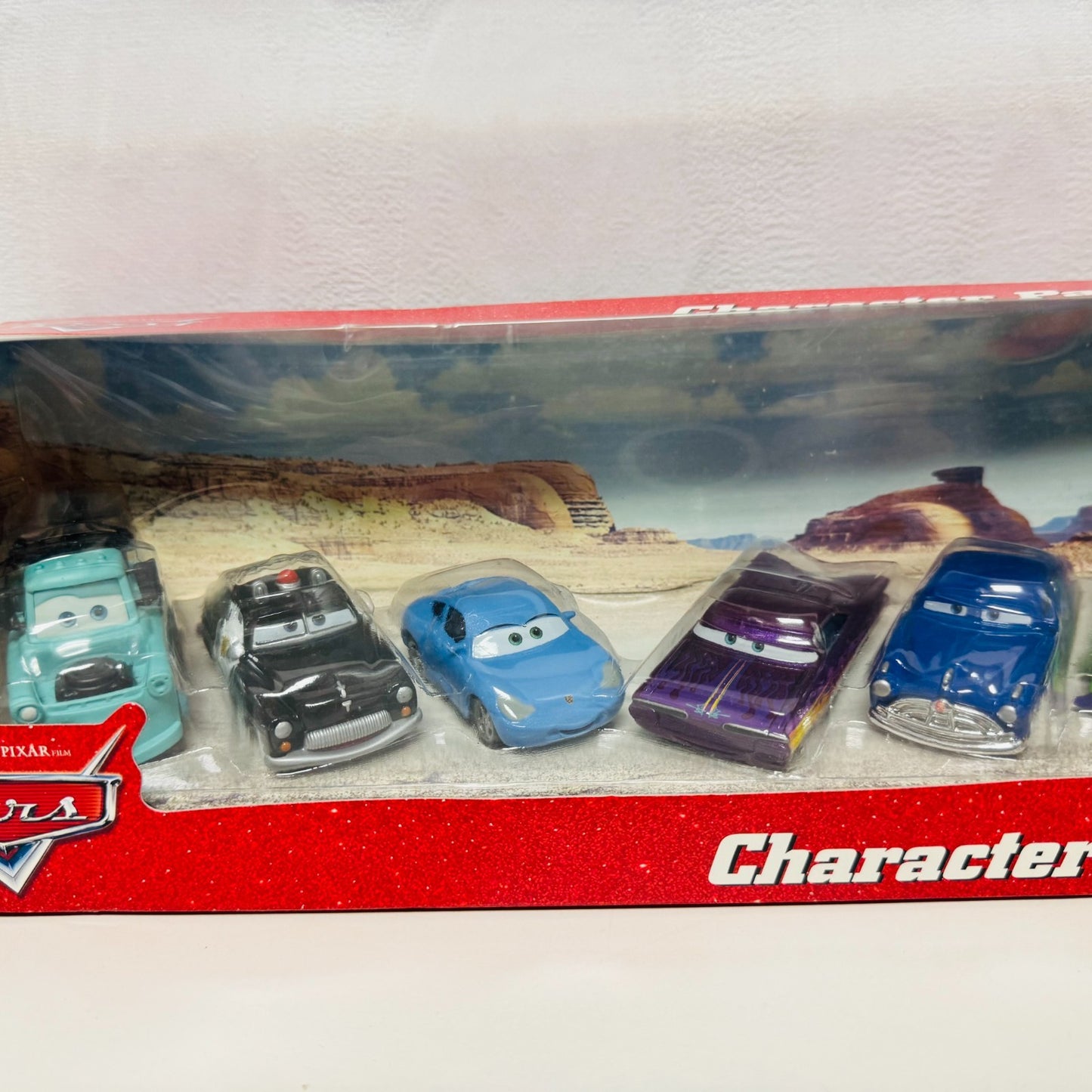 Disney Pixar Cars CHARACTER PACK ROLLIN BOWLIN MATER Desert Series 1:55 Diecast