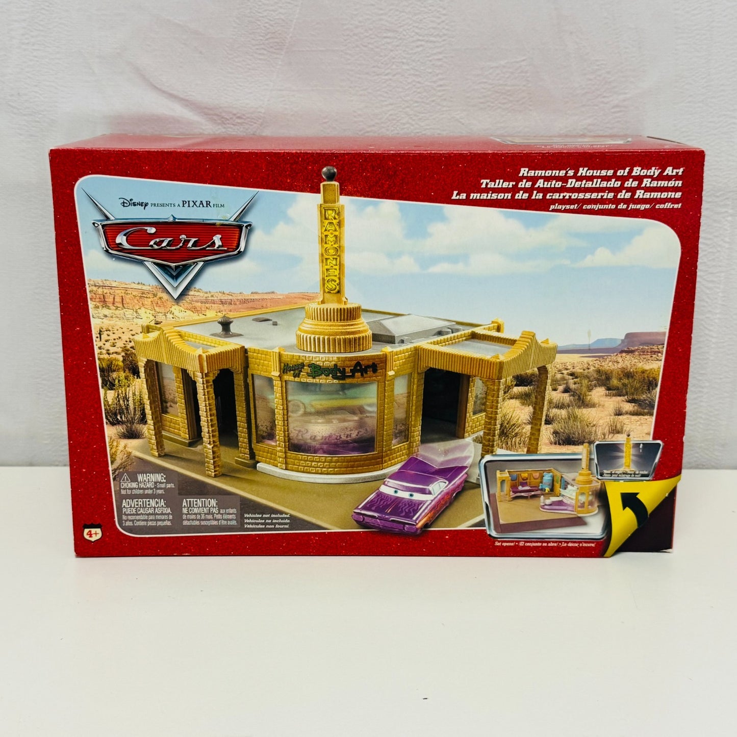 Disney Pixar Cars - RADIATOR SPRINGS RAMONE'S HOUSE OF BODY ART - 1:55 Diecast
