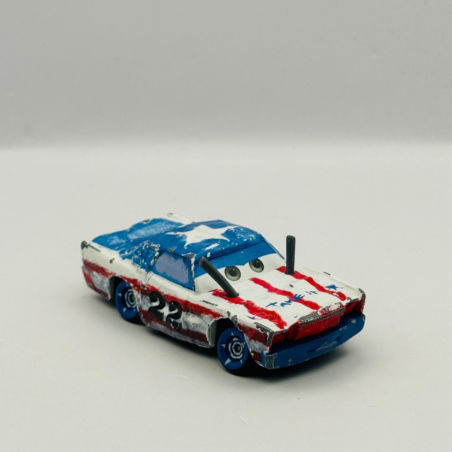 Disney Pixar Cars - CIGALERT Thunder Hollow Cars 3 2017 - 1:55 Diecast
