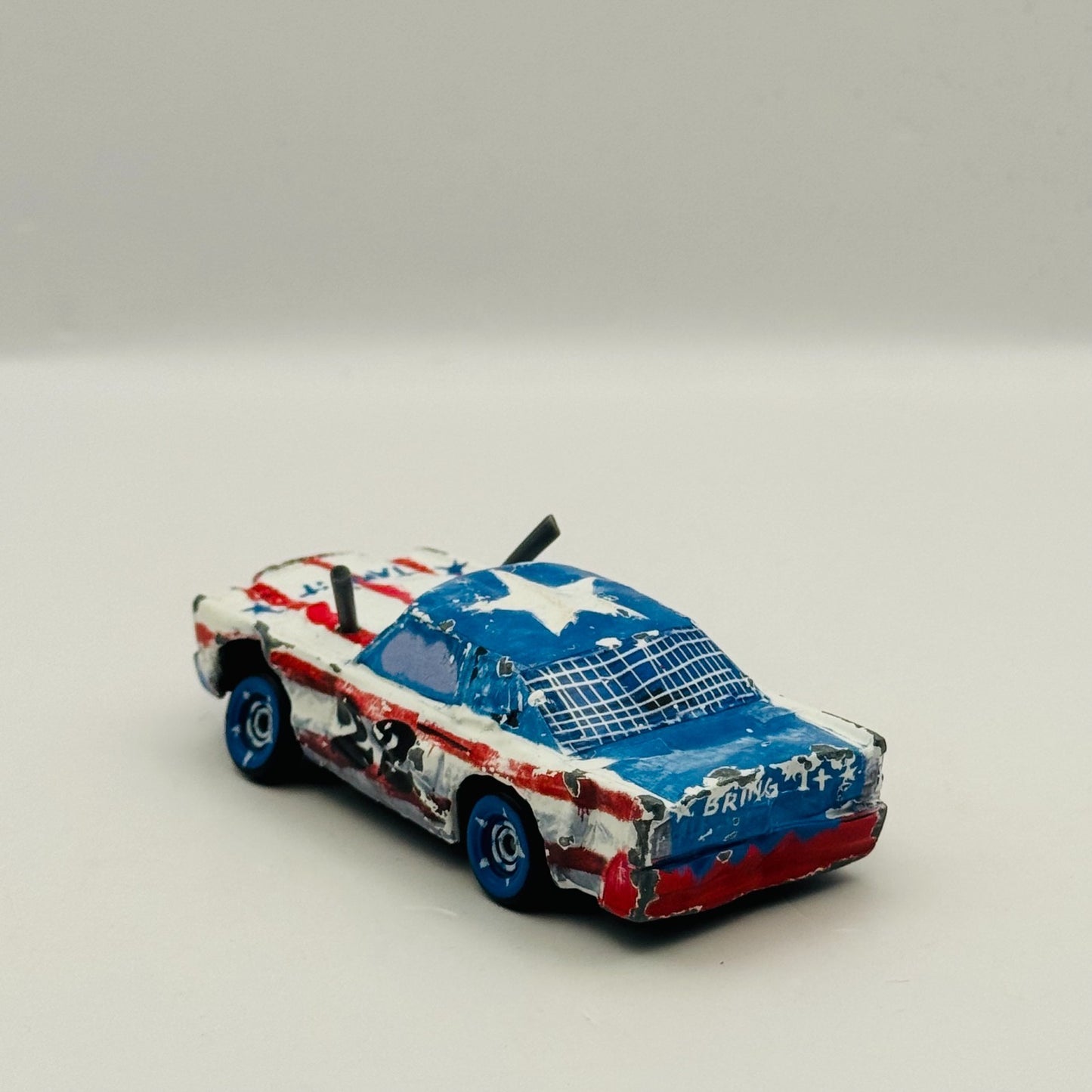 Disney Pixar Cars - CIGALERT Thunder Hollow Cars 3 2017 - 1:55 Diecast