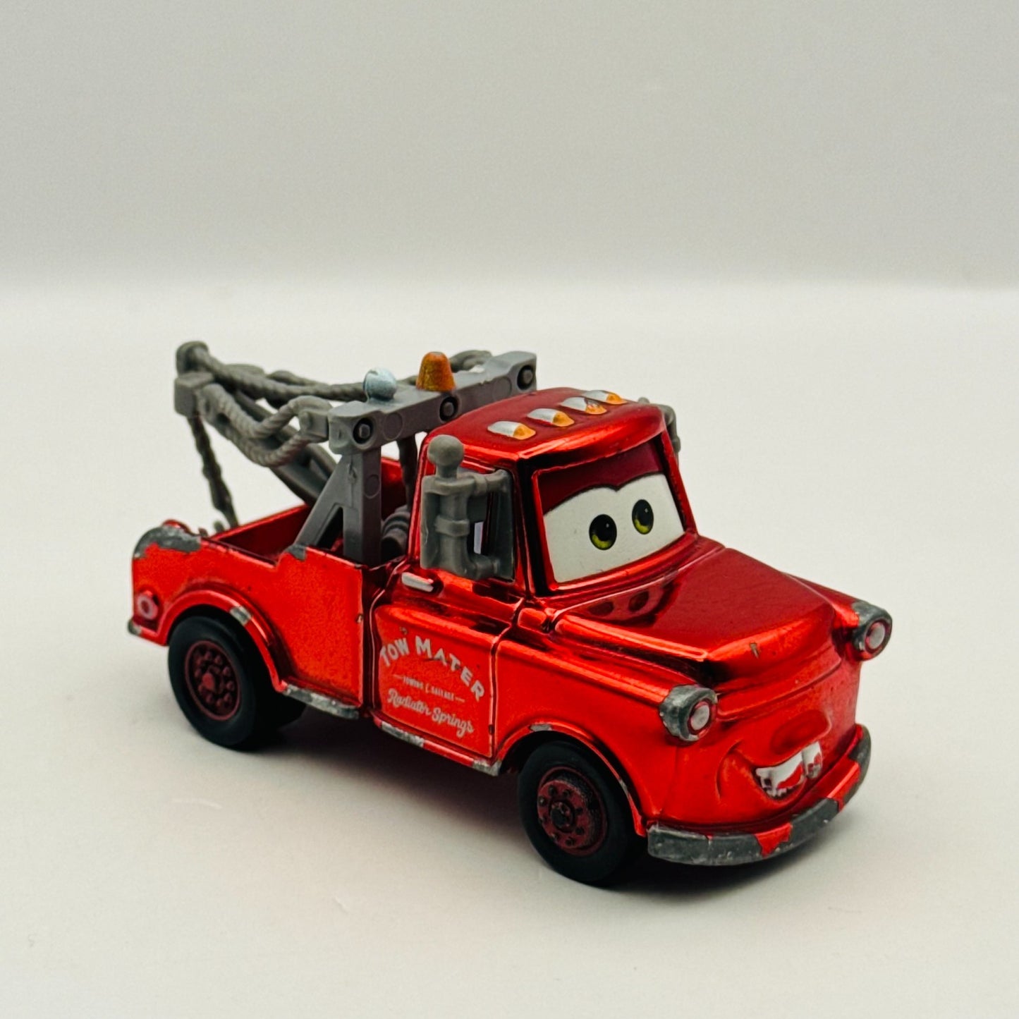 Disney Pixar Cars - RACING RED MATER *VERY USED* 2021 - 1:55 Diecast