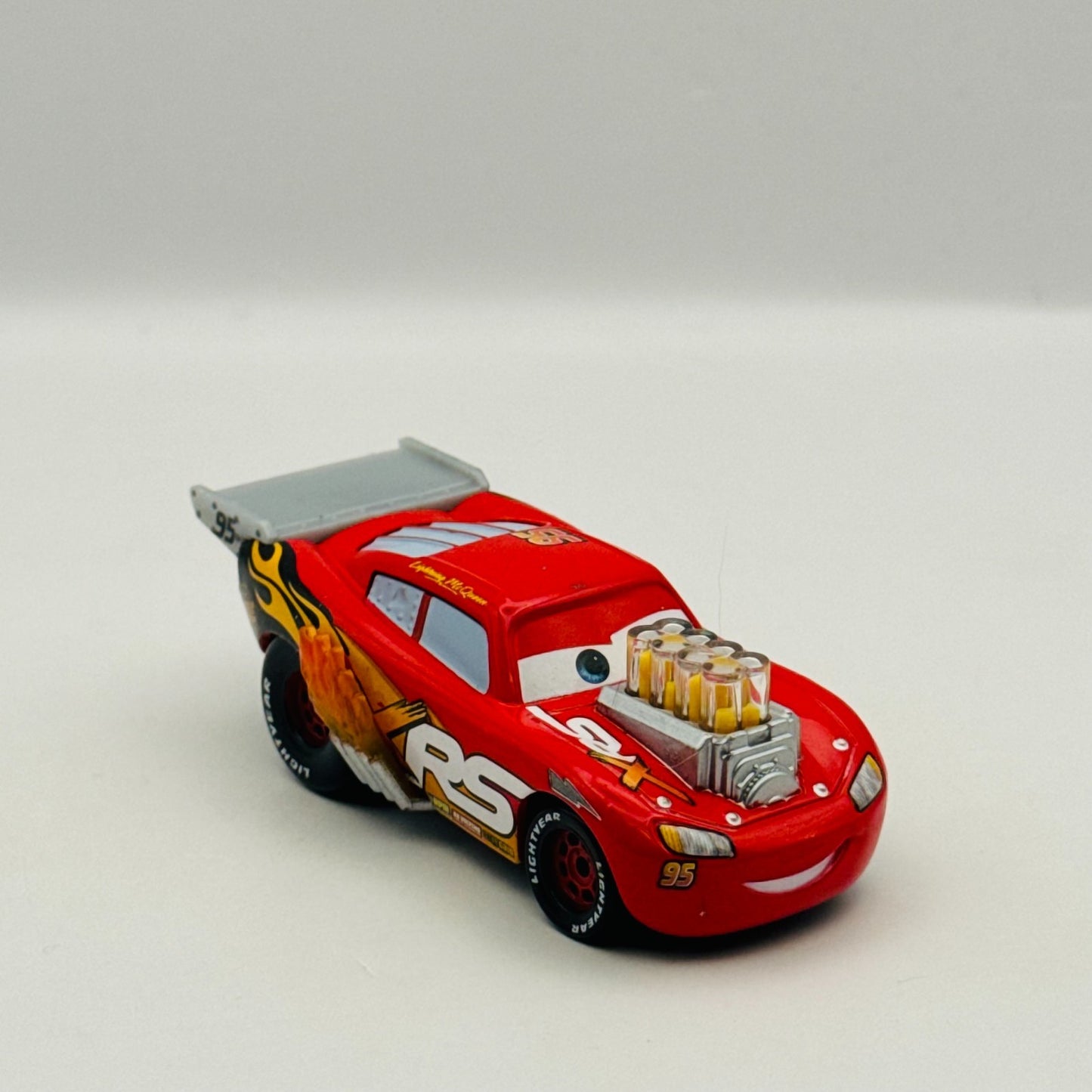Disney Pixar Cars - XRS DRAG RACING LIGHTNING MCQUEEN - 1:55 Diecast