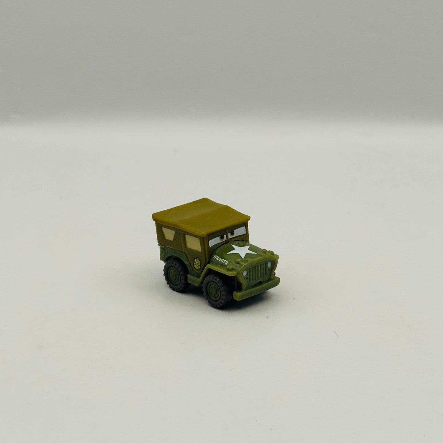 Disney Pixar Cars - Micro Drifters SARGE - Rolling