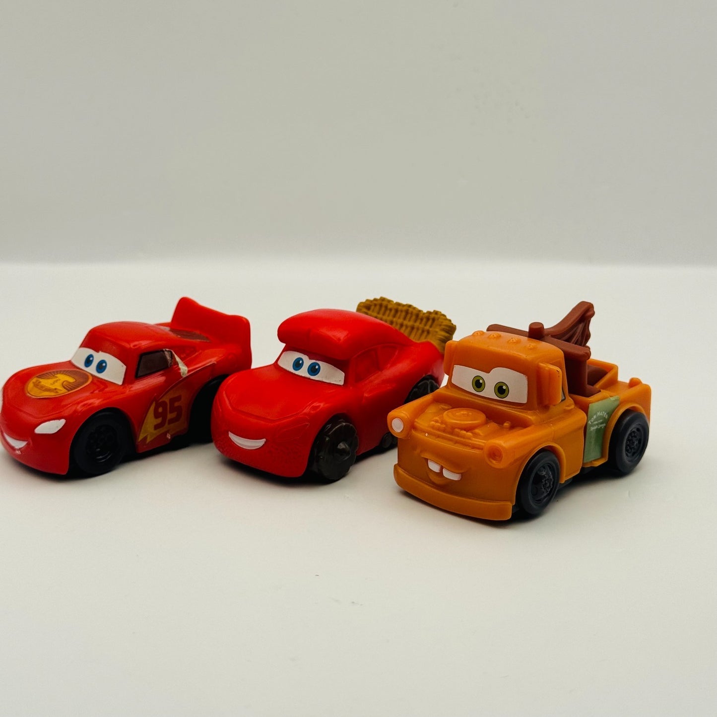 Disney Pixar Cars - McDonalds Happy Meal Toys -CARS ON THE ROAD MCQUEEN & MATER