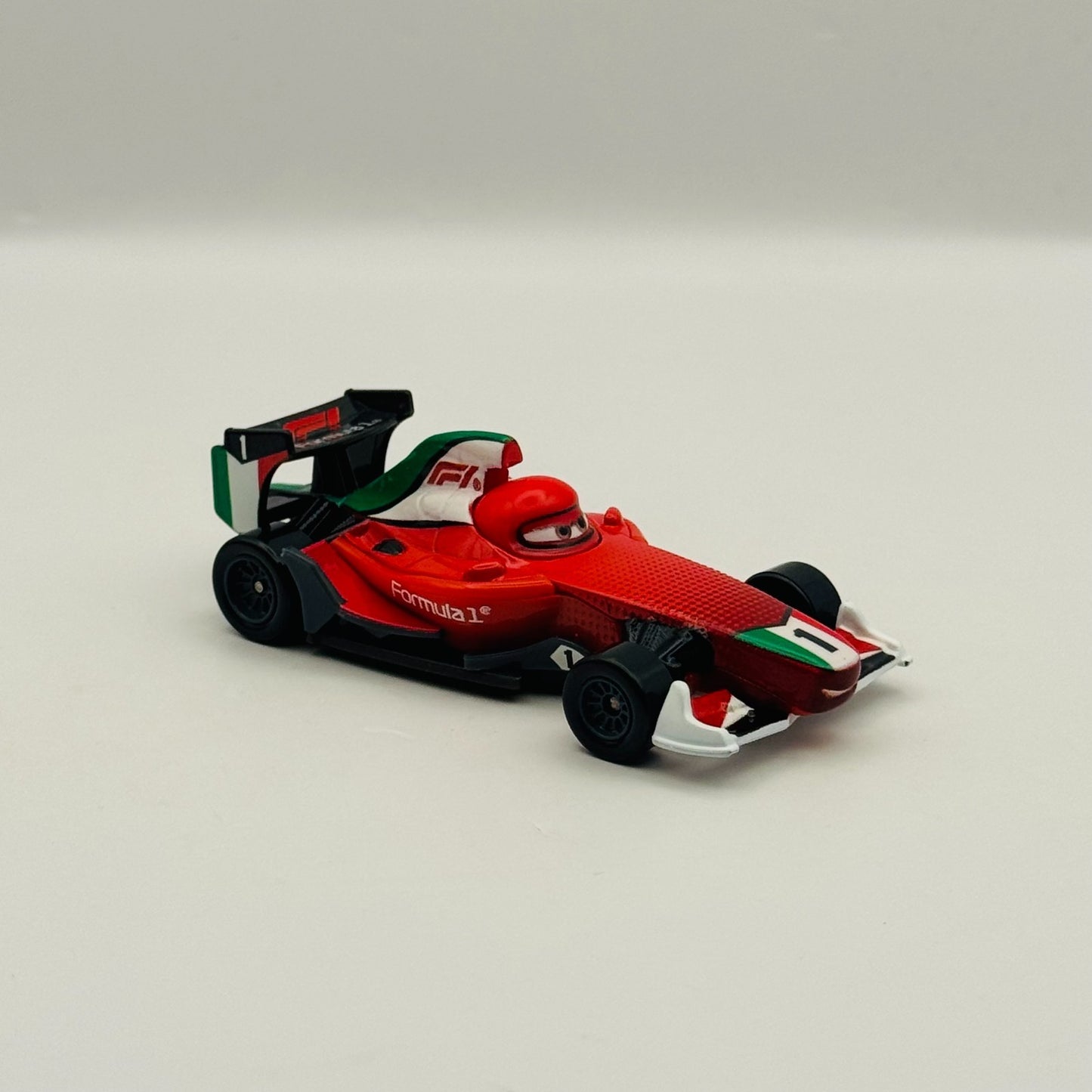 Disney Pixar Cars - FORMULA 1 COLLAB 3-PACK MCQUEEN, FRANCESCO 2026 1:55 Diecast