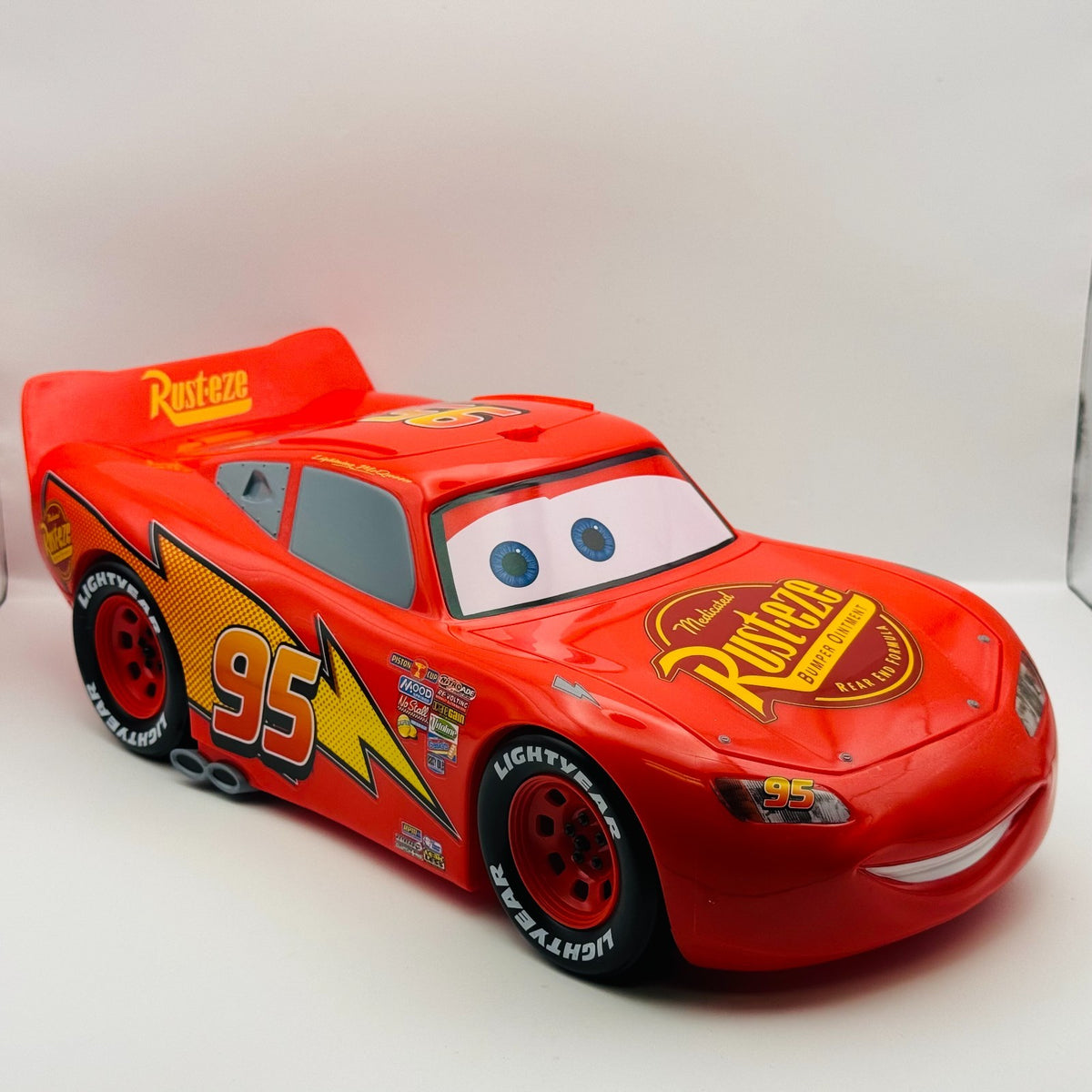 Disney Pixar Cars - MCQUEEN POPCORN BUCKET  20TH ANNIVERSARY - 1:18 Scale