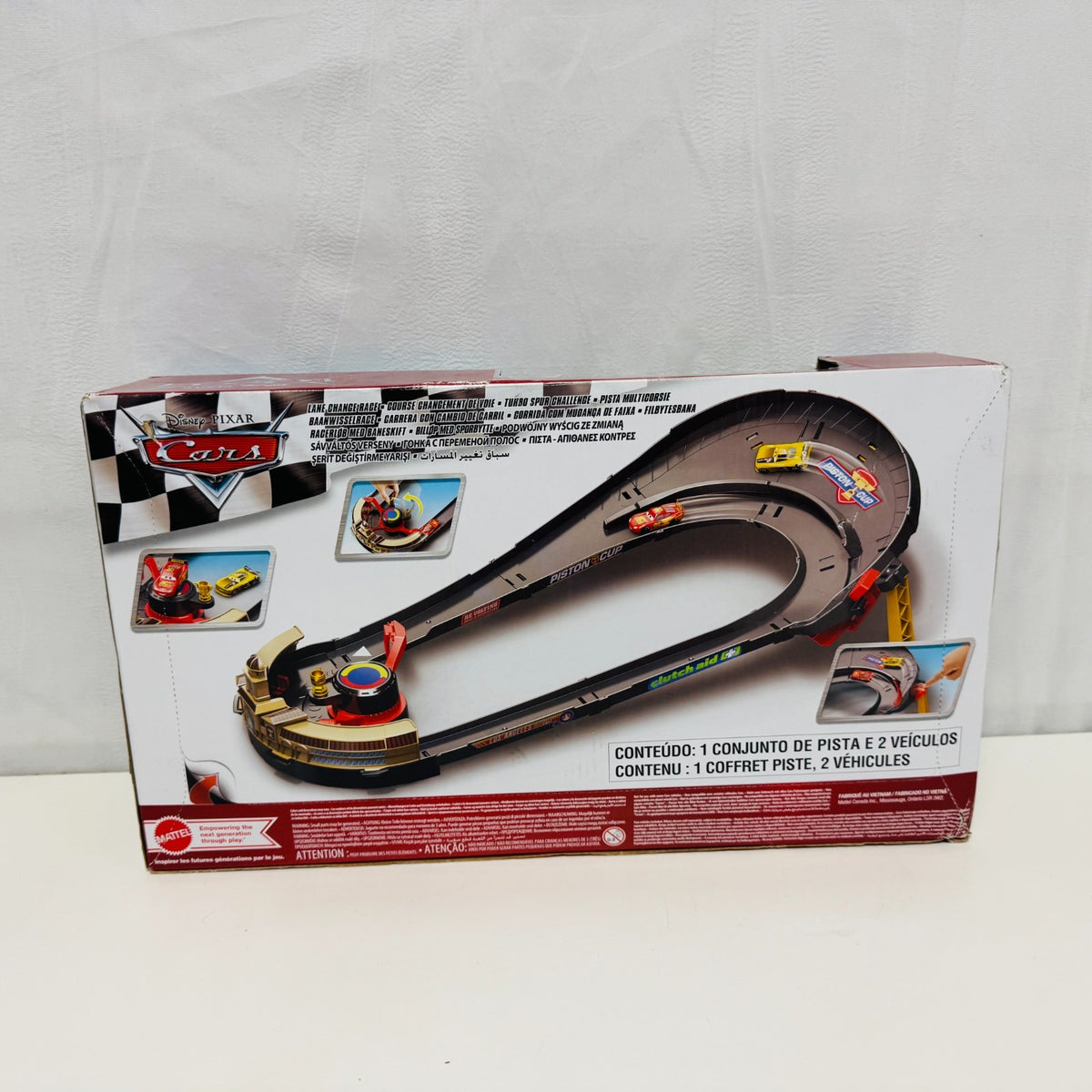 Disney Pixar Cars - NASCAR LANE CHANGE RACE PISTON CUP PLAYSET - 1:55 Scale
