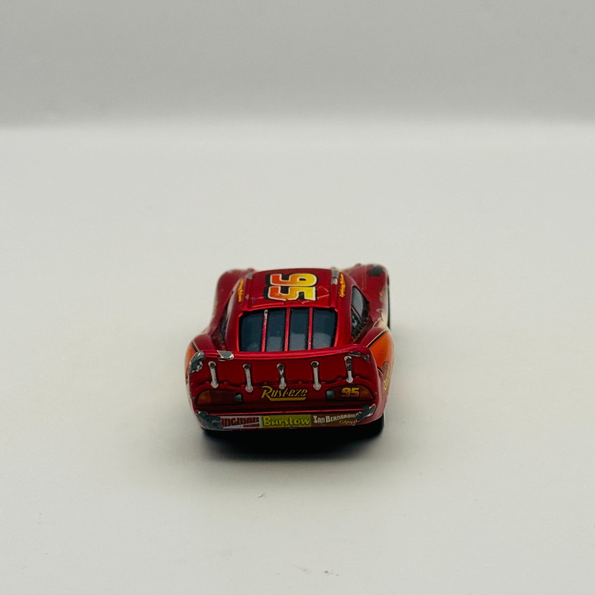 Disney Pixar Cars - LIGHTNING MCQUEEN MIT AUFKLEBERN German Promo - 1:55 Diecast