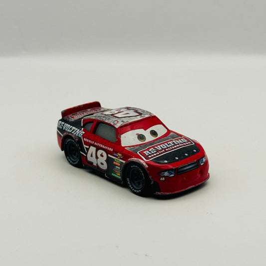 Disney Pixar Cars - TG CASTLENUT RE-VOLTING Veteran Racer Cars 3 - 1:55 Diecast