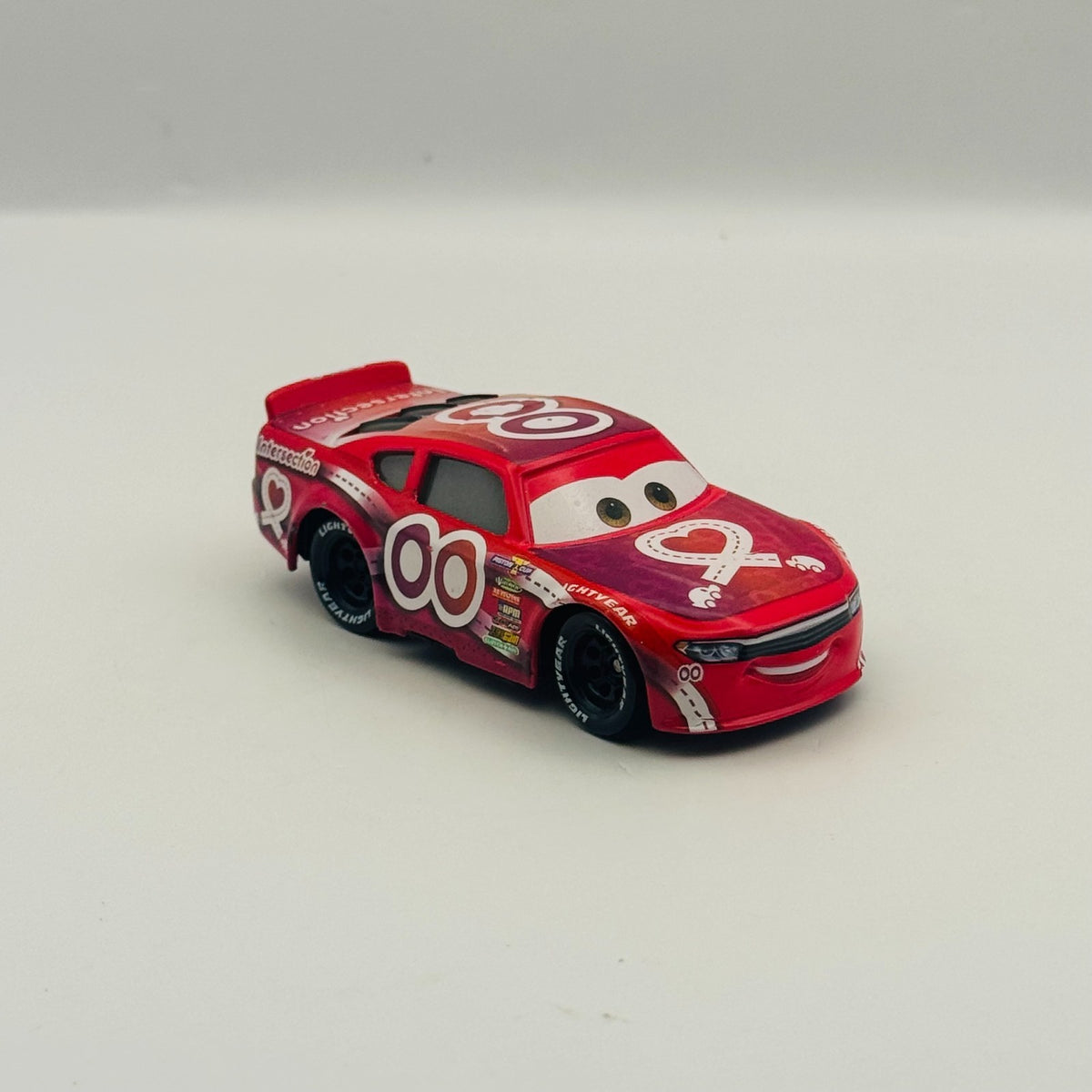 Disney Pixar Cars - JIMMY CABLES INTERSECTION Veteran Racer 2017 - 1:55 Diecast