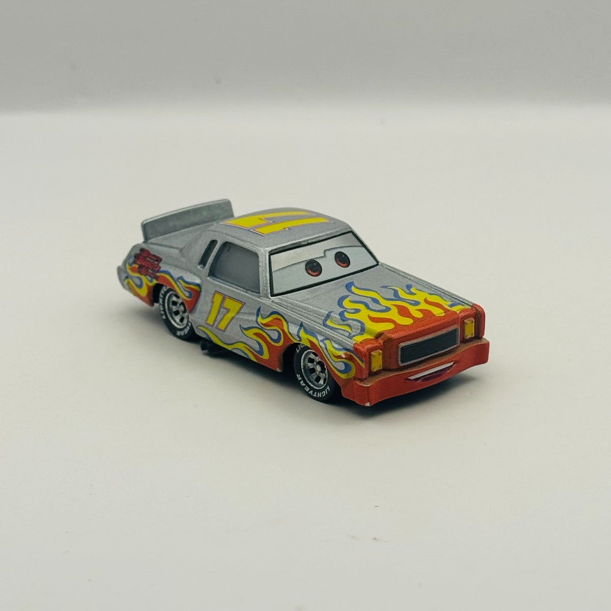 Disney Pixar Cars - DARRELL CARTRIP World of Cars 2008 - 1:55 Diecast