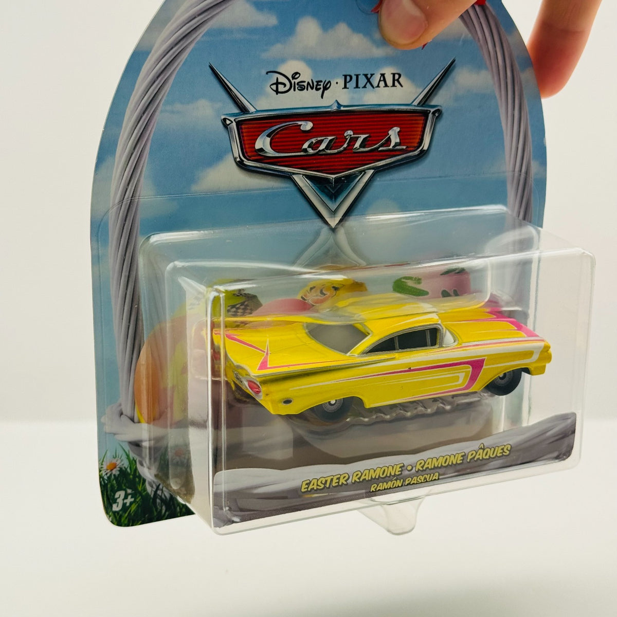 Disney Pixar Cars - YELLOW EASTER RAMONE 2026 - 1:55 Diecast