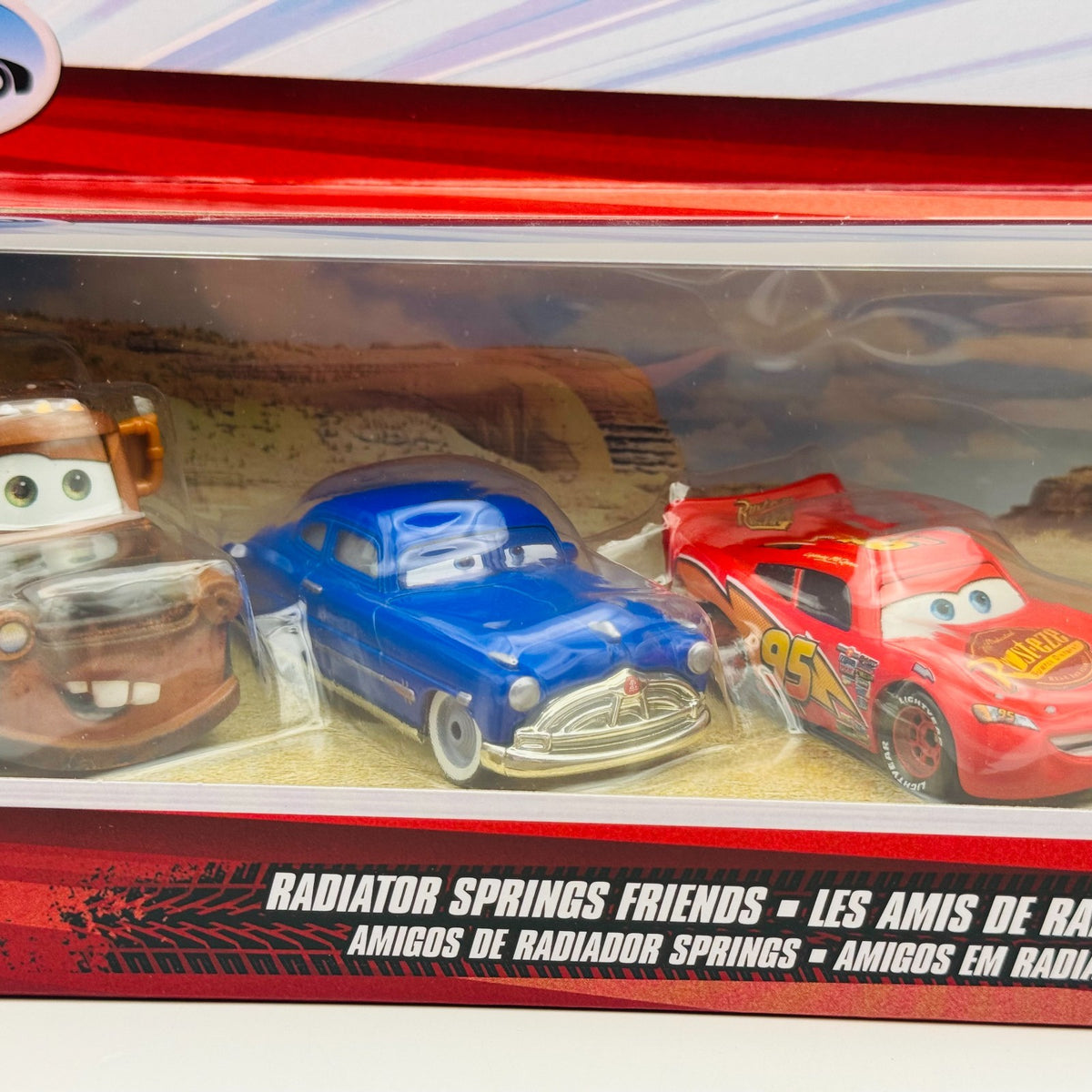 Disney Pixar Cars - RADIATOR SPRINGS FRIENDS 5-PK DOC HUDSON LUIGI- 1:55 Diecast