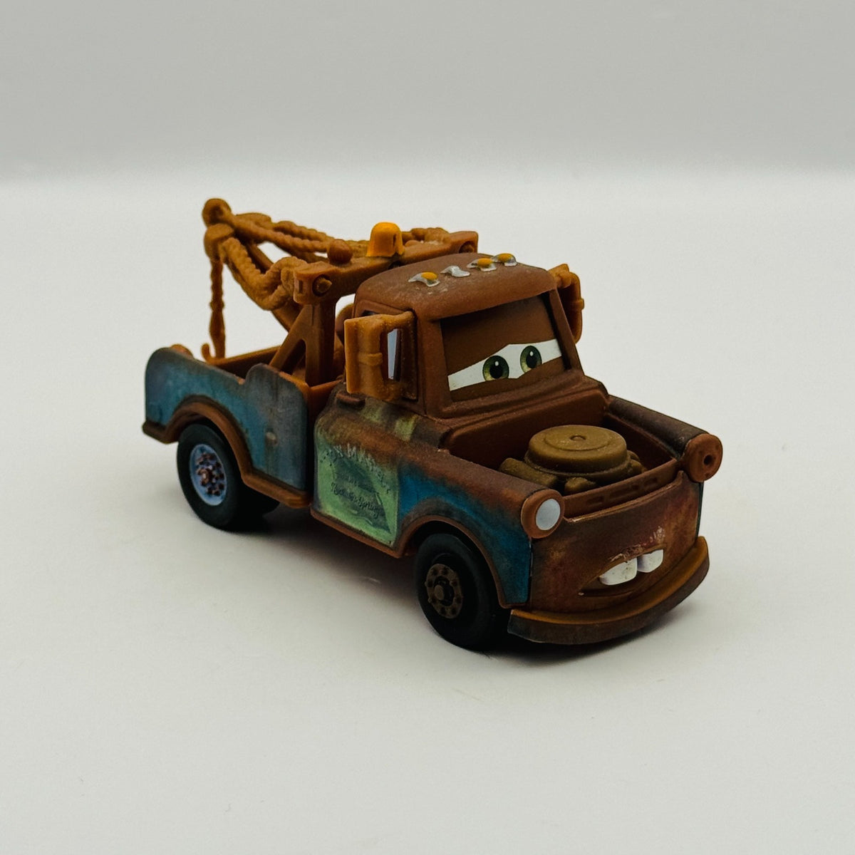 Disney Pixar Cars - AIRPORT MATER Airport Adventure 2013 - 1:55 Diecast