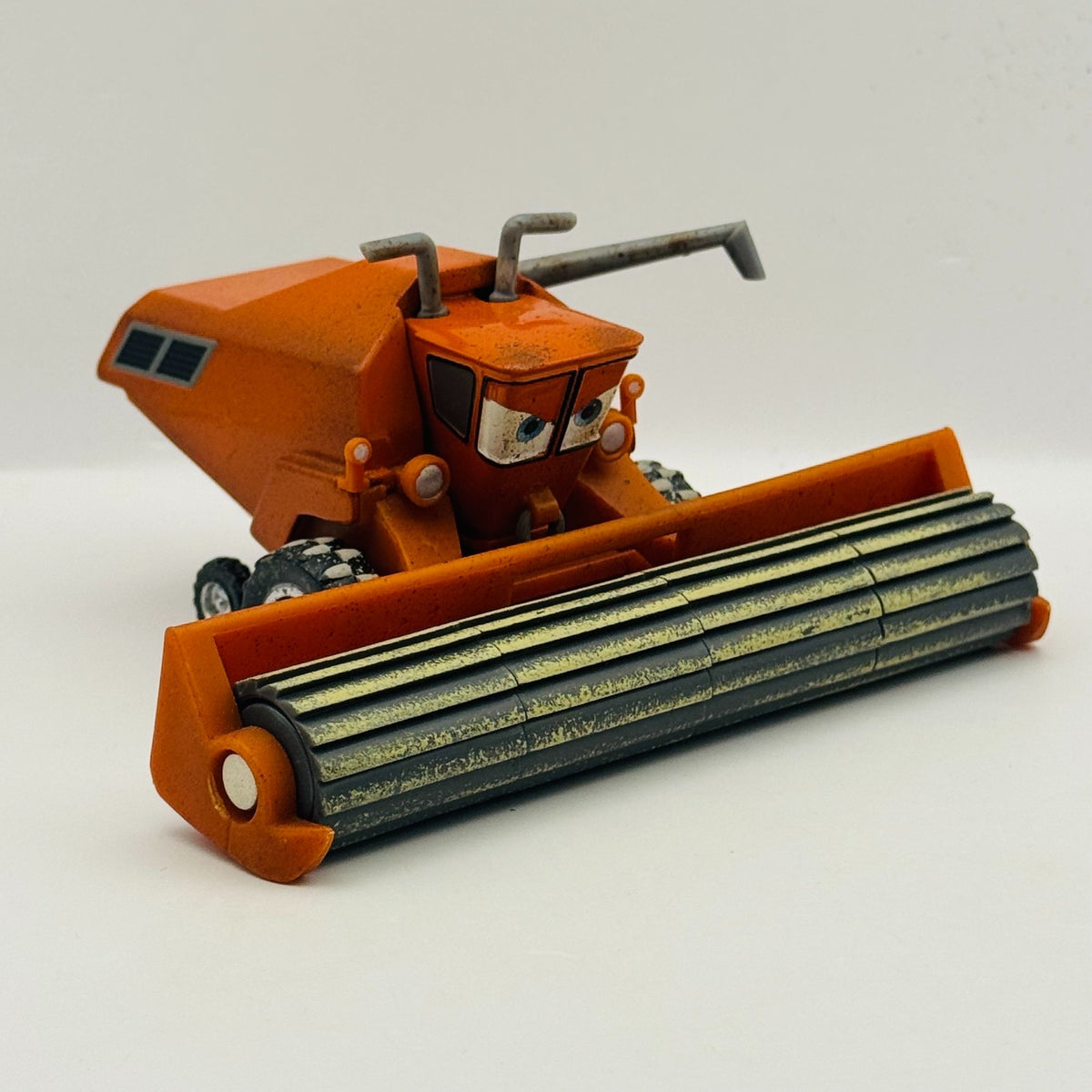 Disney Pixar Cars - FRANK THE COMBINE Deluxe Radiator Springs 2015- 1:55 Diecast