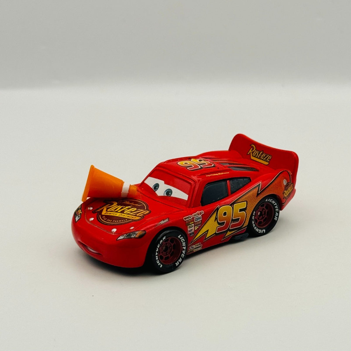 Disney Pixar Cars - LIGHTNING MCQUEEN WITH CONE McQueens 2013 - 1:55 Diecast