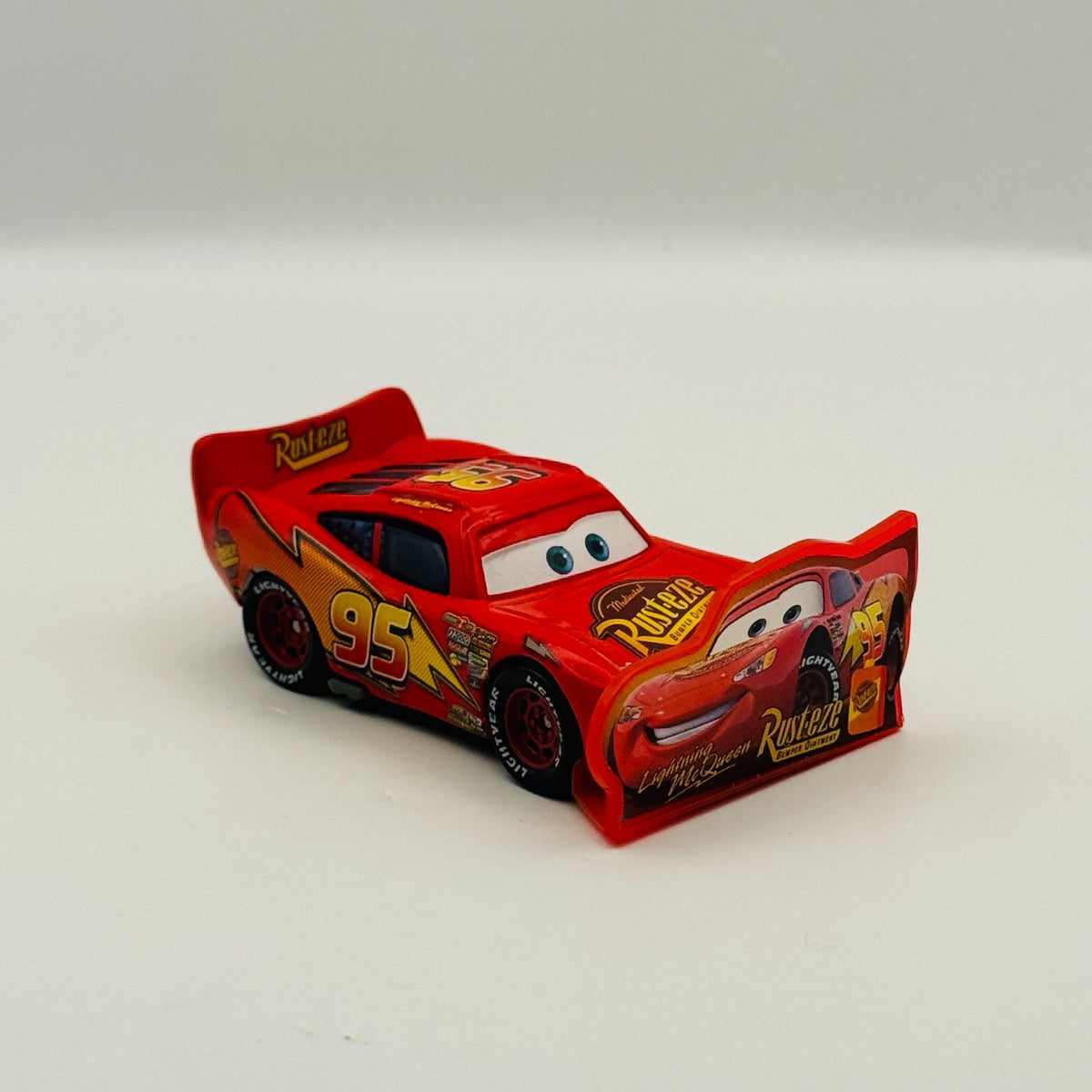Disney Pixar Cars - MCQUEEN WITH SIGN Rusteze Racing 2016 - 1:55 Diecast