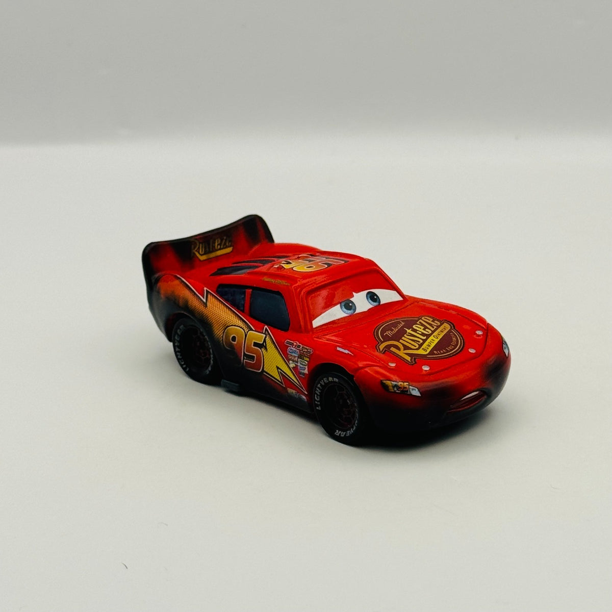 Disney Pixar Cars Toon BURNT LIGHTNING MCQUEEN Rescue Squad Mater - 1:55 Diecast